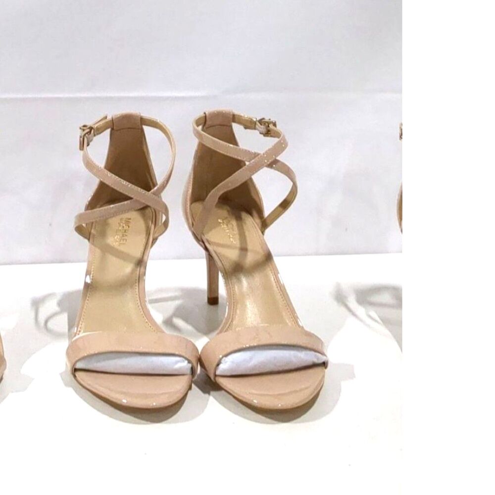 MICHAEL Michael Kors Nude Patent Leather Strappy Heel Sandals Size 6.5M Open Toe